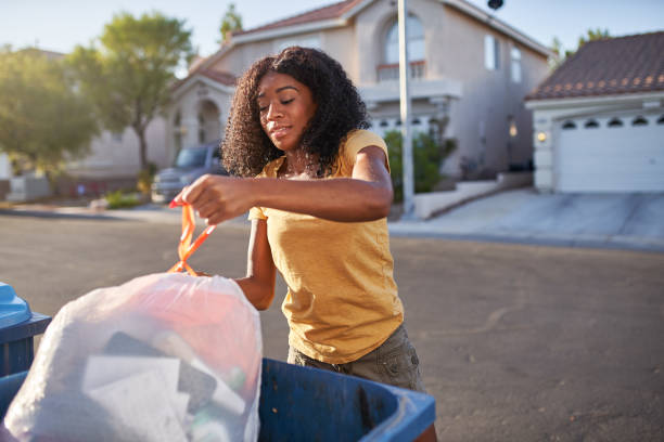  Riverside, CA Junk Removal Pros